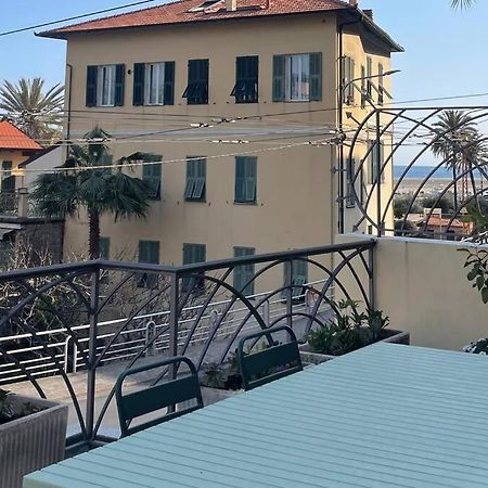 Casa Visconti, Bordighera, Vista Mare Екстериор снимка